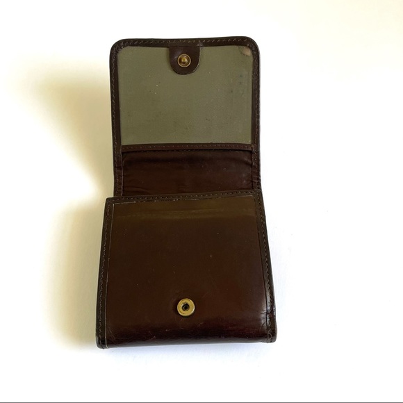 Fossil Brown Essential Leather Wallet - Picture 4 of 14